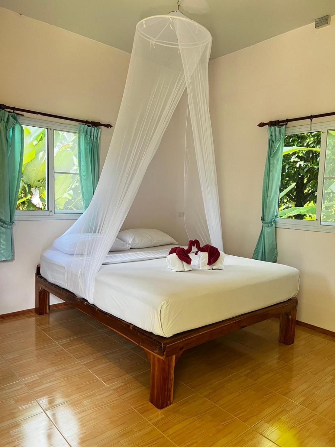 Khaosok Bamboo Huts Resort Khao Sok National Park Dış mekan fotoğraf