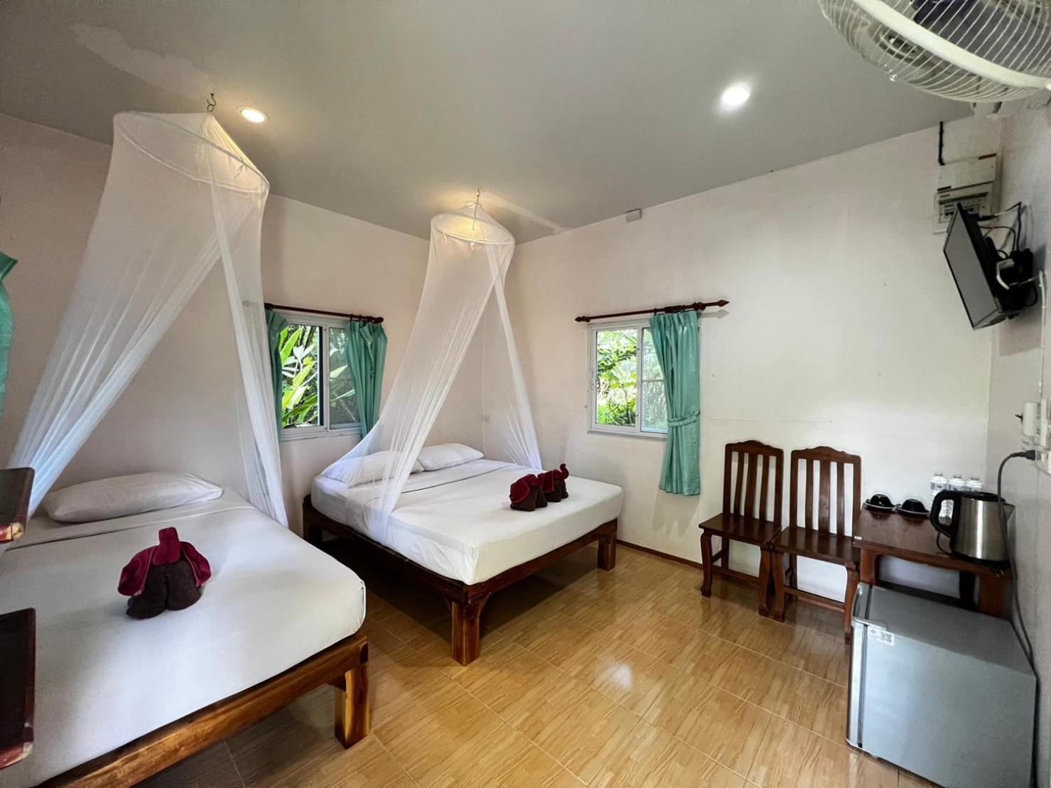 Khaosok Bamboo Huts Resort Khao Sok National Park Dış mekan fotoğraf