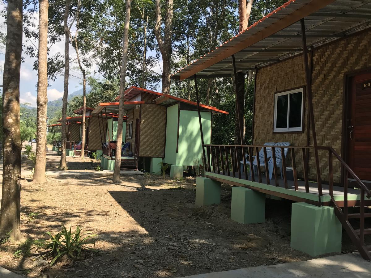 Khaosok Bamboo Huts Resort Khao Sok National Park Dış mekan fotoğraf
