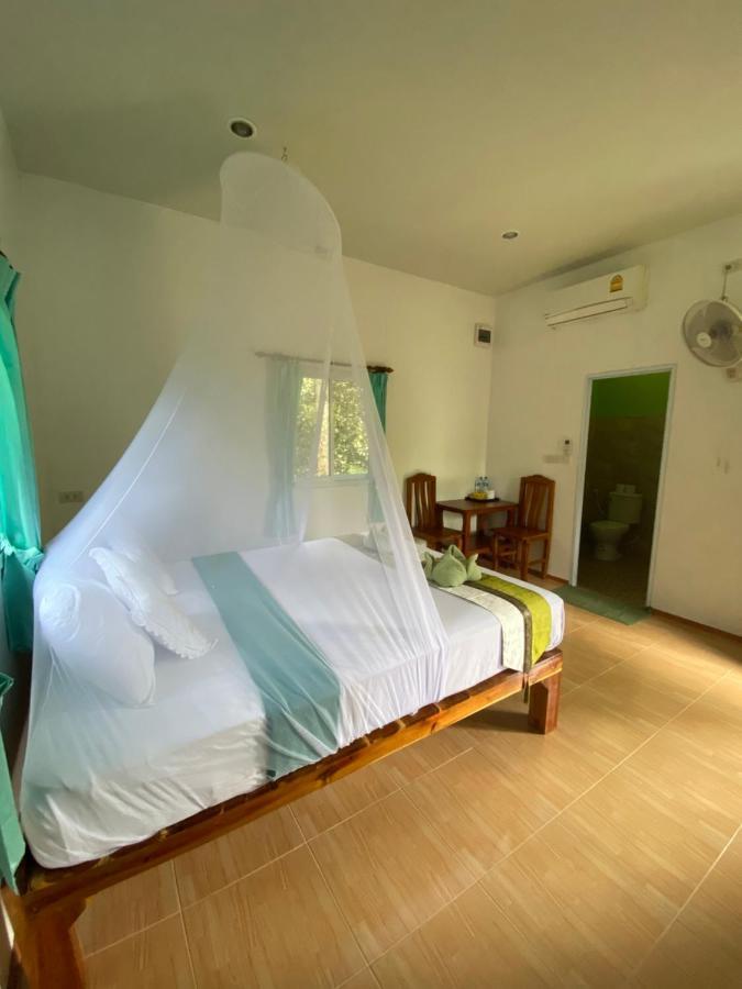 Khaosok Bamboo Huts Resort Khao Sok National Park Dış mekan fotoğraf